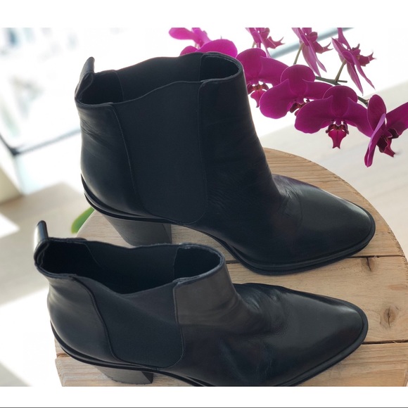 Aldo Leather Ankle Boots - Picture 4 of 6